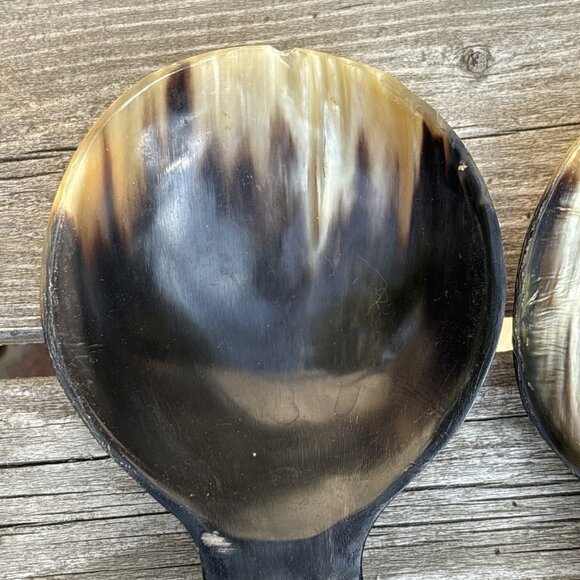 Vintage Hand Carved Horn Spoons Fork Lot of 3 Large Ladle Bovine Horn Canada - Picture 3 of 13